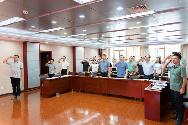 州國(guó)投公司舉行7月支部主題黨日活動(dòng)